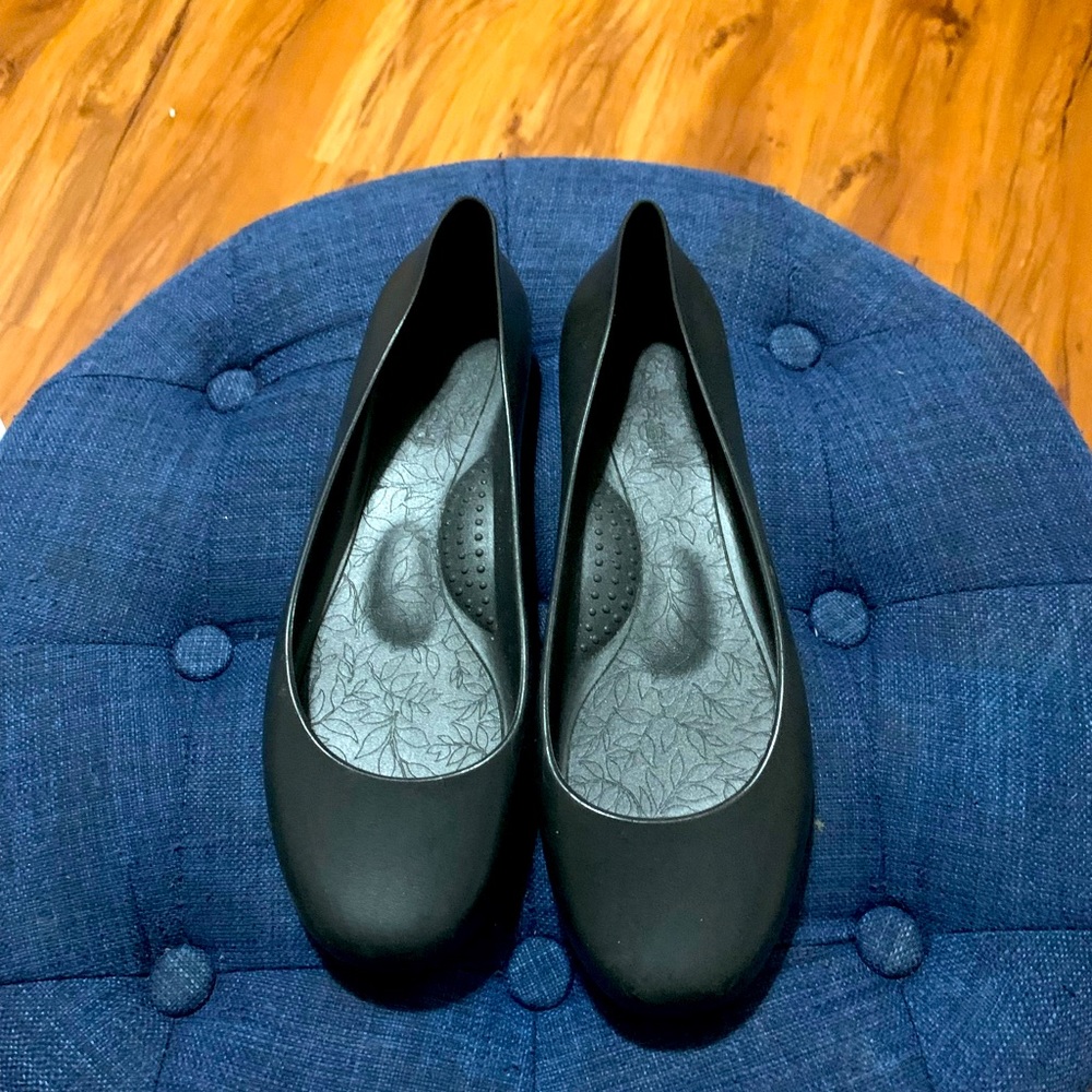 Women black flats size 11